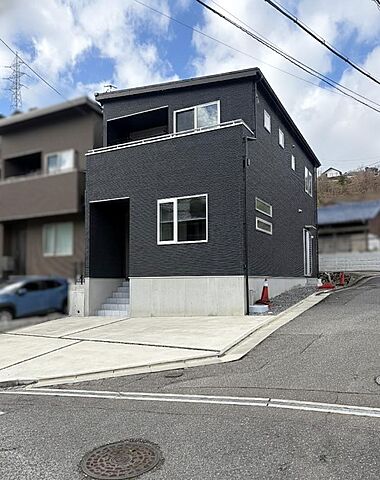 外観 広島市安佐北区亀山南2丁目