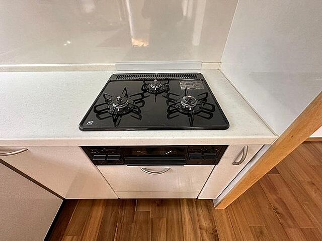 キッチン 岡山市南区福富西3丁目