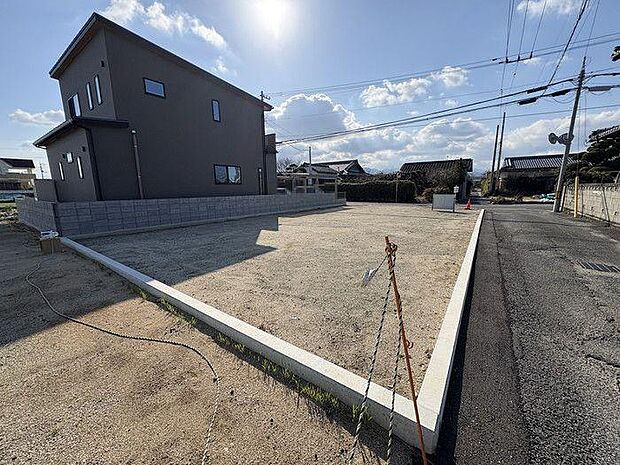 ファミリーマート松前筒井店まで約450ｍ♪