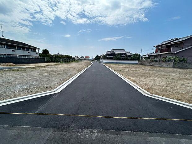 ハトマート北条店まで約600ｍ♪毎日の食料品や日用品のお買い物がとっても便利です♪