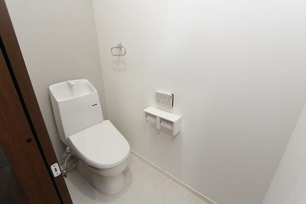 2階にもトイレがあると安心ですね