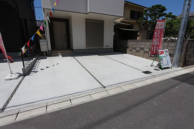 駐車場3台可能です♪