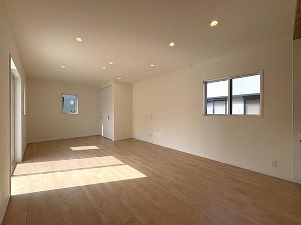 道後さや温泉ゆららまで徒歩約2分です♪ポカポカの温泉につかると、新陳代謝が活性化して、疲労回復にもつながります♪