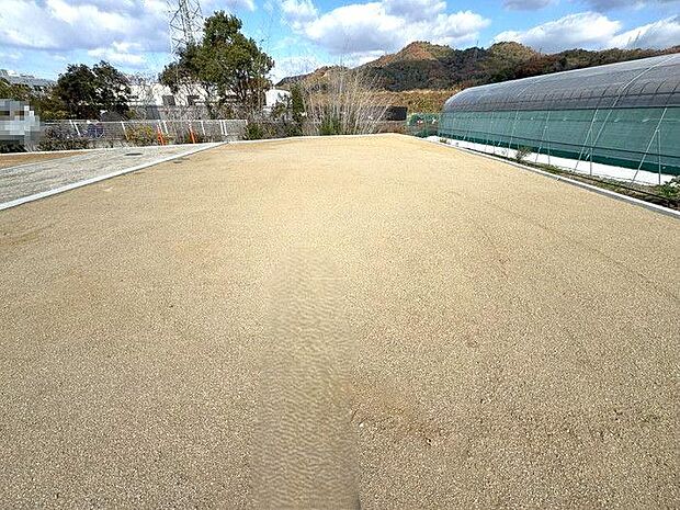 くすりのレディ鷹子店まで約600m♪医薬品や衛生用品等、商品の種類や選択肢が豊富で安心です♪