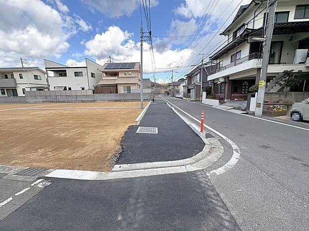 コープ三津店まで約1000m♪♪日用品の買い物に便利です♪