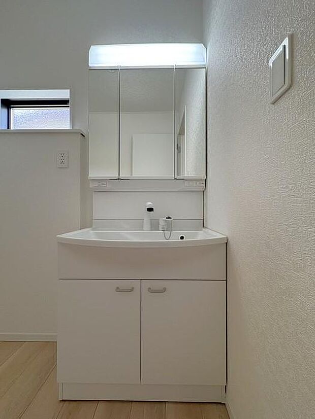 些細なことも相談にのってもらえる、ワクワクしながらお家を探せる、そんなお店づくりを心掛けています。