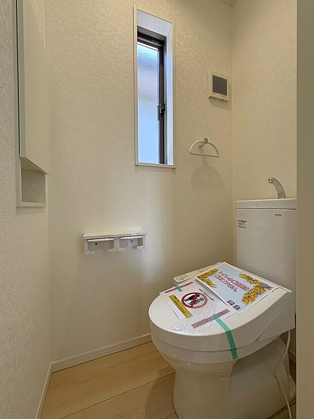 2階のトイレです♪