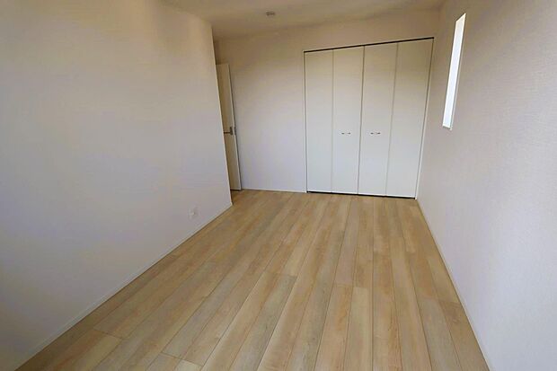 2階は全室6帖以上♪全室2面採光です♪