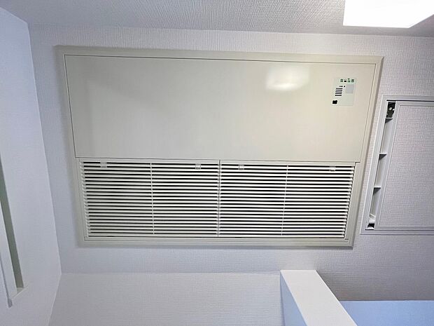 2階ある大型空調機