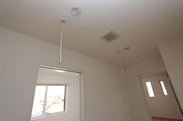 室内物干し付いてます♪