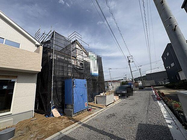 現地案内もできます!内観のイメージを持たれたい方は、別エリアで完成物件もございますので、お気軽にお申し付け下さい♪