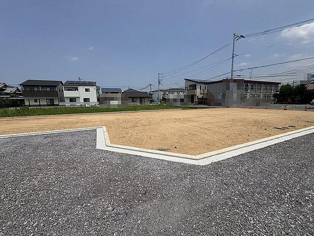 松山市内の銀行でしたら、どちらも提携しておりますので、お客様の支払い方や借り入れ状況に応じて、一番合ったご提案をさせていただきます♪