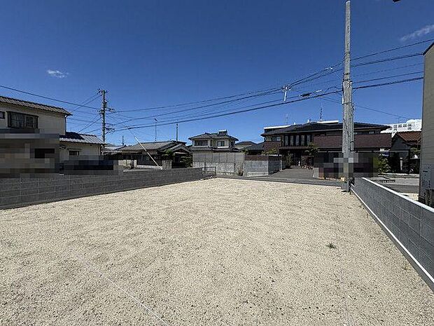 くすりのレデイ 久米駅前店まで約700ｍ♪医薬品や衛生用品等、商品の種類や選択肢が豊富で安心です♪