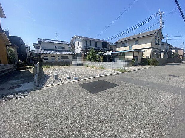 徒歩圏内にスーパー・コンビニが揃う好立地♪忙しい毎日も便利に買い物でき、安心して暮らせます♪