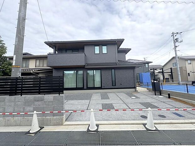 松山生協 椿店まで約400m♪毎日の食料品や日用品のお買い物がとっても便利です♪