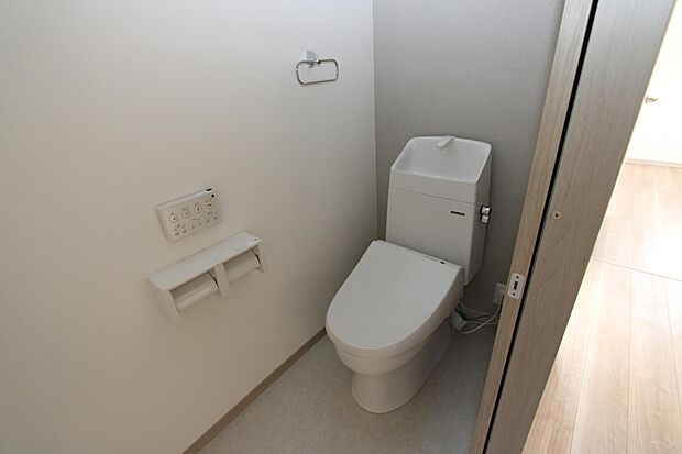2階にもトイレがあると安心ですね