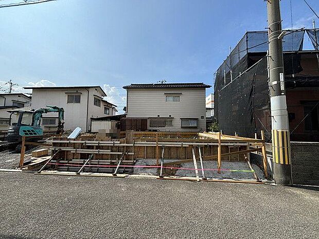2階居室はすべて6畳以上♪廊下収納や全居室収納、WIC付きで、快適で収納上手な暮らしを叶えます♪