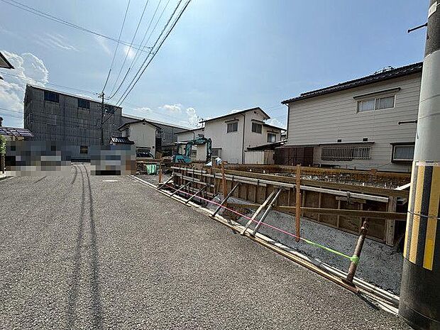 フジ 垣生店まで約750m♪毎日の食料品や日用品のお買い物がとっても便利です♪