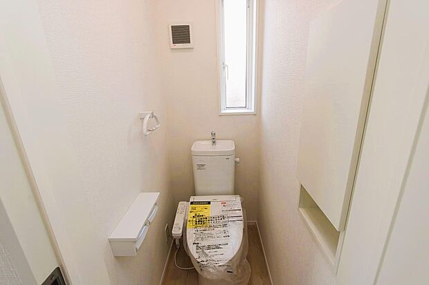 2階にもトイレがあると安心ですね