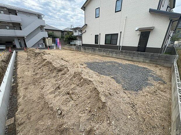 マルナカ土居田店まで約900m♪毎日の食料品や日用品のお買い物がとっても便利です♪