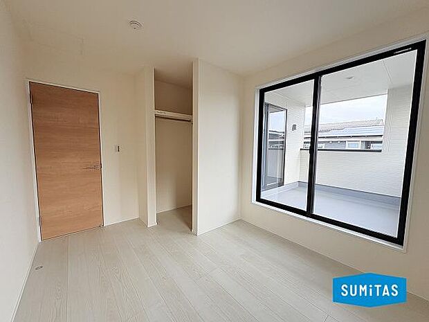 ウォークインクローゼット完備◎