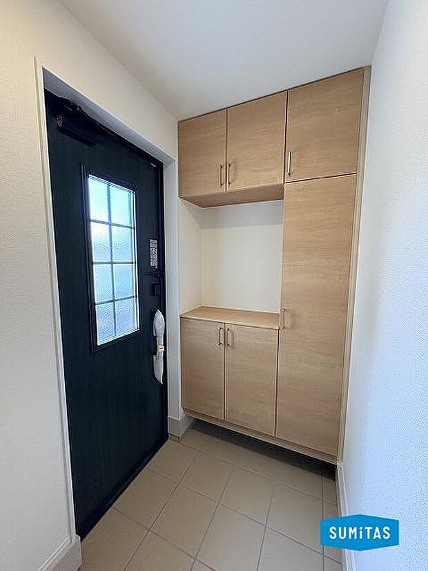 収納豊富な玄関♪