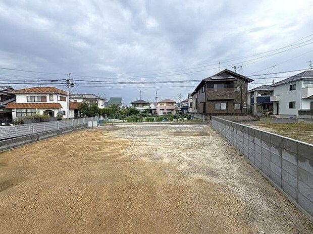 些細なことも相談にのってもらえる、ワクワクしながらお家を探せる、そんなお店づくりを心掛けています。