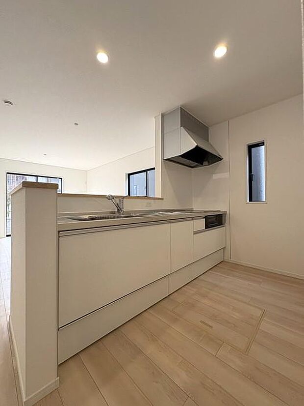 くすりのレデイ 砥部宮内店まで約400ｍ♪医薬品や衛生用品等、商品の種類や選択肢が豊富で安心です♪