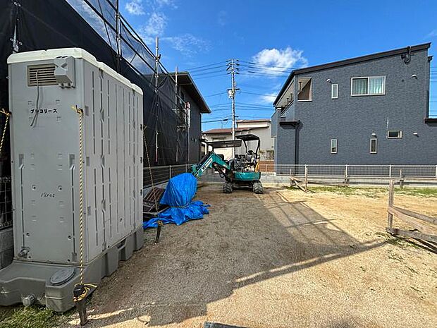 松山市内の銀行でしたら、どちらも提携しておりますので、お客様の支払い方や借り入れ状況に応じて、一番合ったご提案をさせていただきます♪