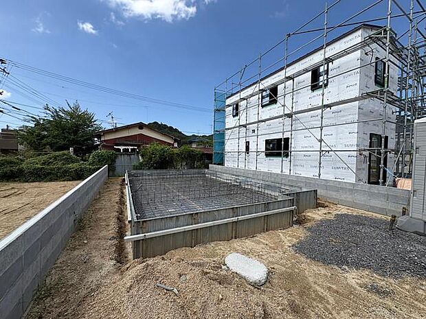 ローソン松山石手一丁目店まで約220ｍ♪ちょっとしたお買い物や急な用事にも便利です♪