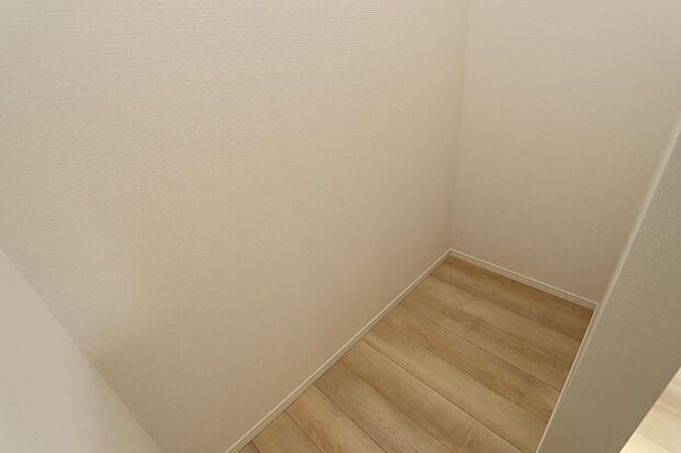 パントリー付きのキッチン♪