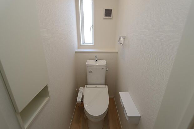 2階にもトイレがあると安心ですね
