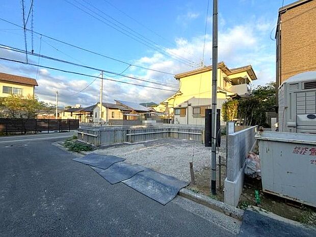 2階居室は、各部屋がしっかり5帖以上確保されおります♪子ども部屋や書斎など多様な使い方が可能です♪