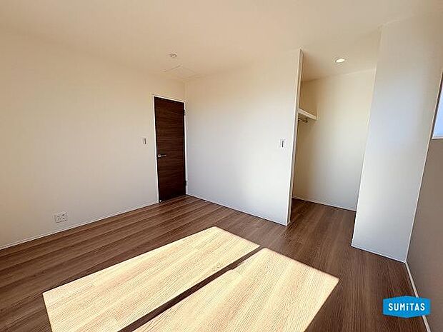 2階洋室7帖には大容量ウォークインクロゼット付