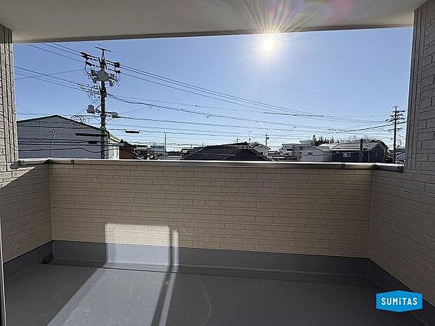 インナーバルコニーです。急な雨でも安心♪