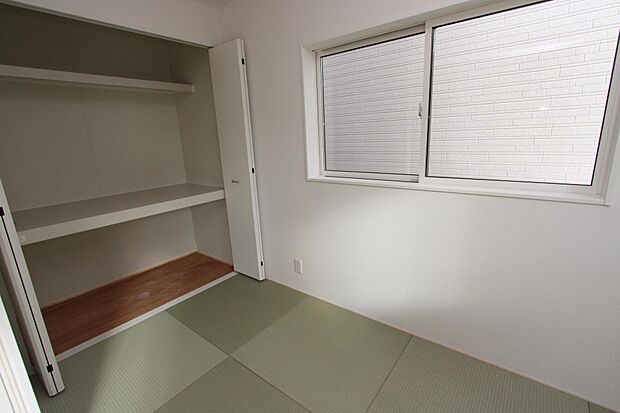 急なお客様が来ても安心な和室スペースは一つあると便利です♪