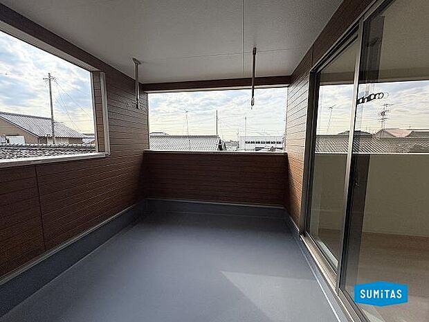 2室利用可能なルーフバルコニー♪