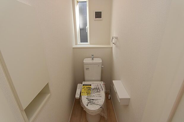 2階にもトイレがあると安心ですね