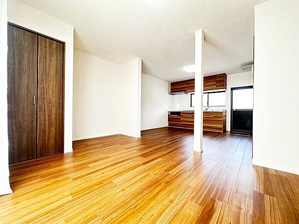 リビング/ダイニング