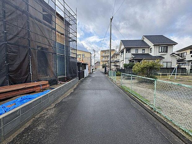 現地案内もできます！内観のイメージを持たれたい方は、別エリアで完成物件もございますので、お気軽にお申し付け下さい♪