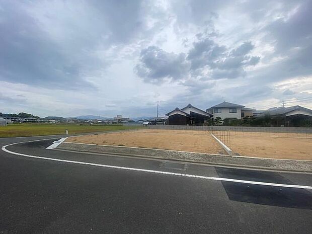 些細なことも相談にのってもらえる、ワクワクしながらお家を探せる、そんなお店づくりを心掛けています。