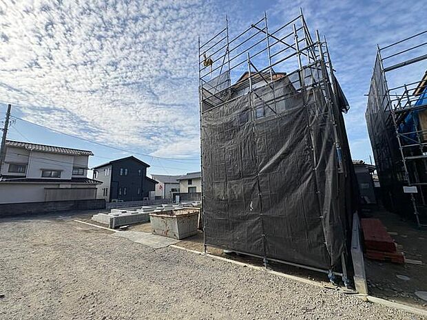 現地案内もできます！内観のイメージを持たれたい方は、別エリアで完成物件もございますので、お気軽にお申し付け下さい♪