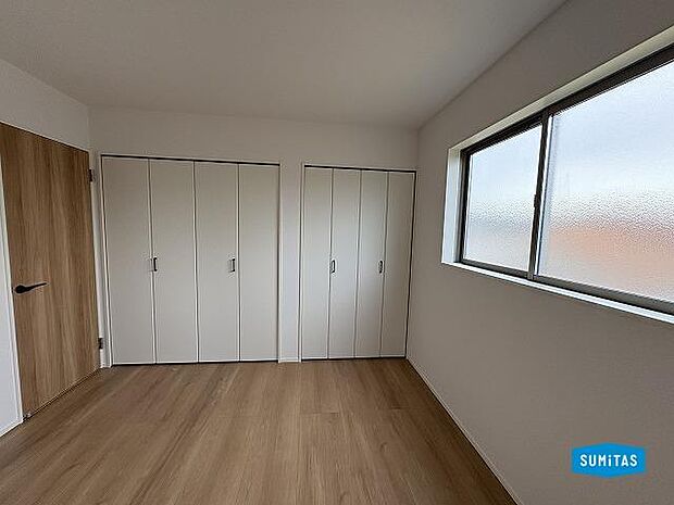 2階北側洋室(約6.12帖)のクローゼット