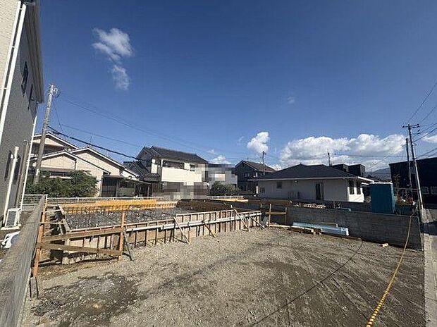 ドラッグストアコスモス 北条店まで約350m♪医薬品や衛生用品等、商品の種類や選択肢が豊富で安心です♪