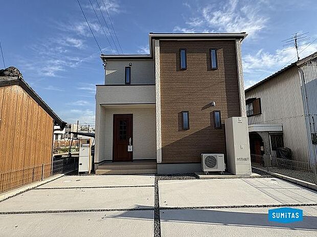 名鉄「小垣江」駅徒歩約1分です♪