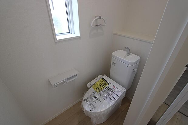 2階にもトイレがあると安心ですね