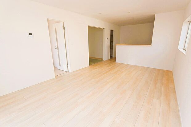 ※画像はイメージですカウンターキッチンは、お子様の様子を家事をしながら見れるので安心♪