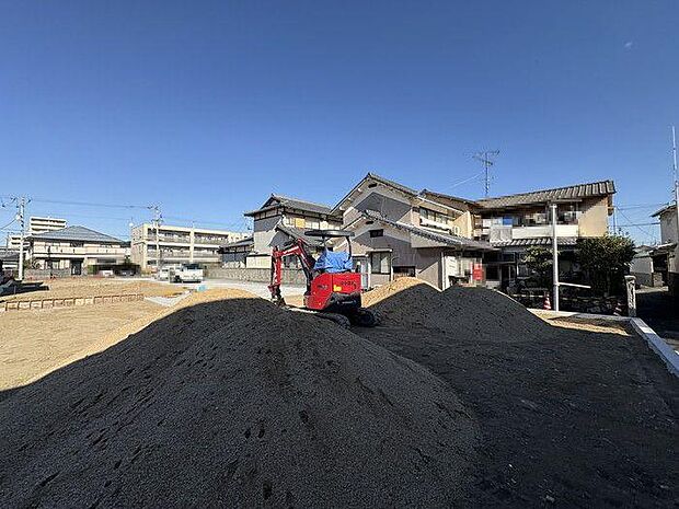 マルヨシセンター 椿店まで約700ｍ♪日用品の買い物に便利です♪