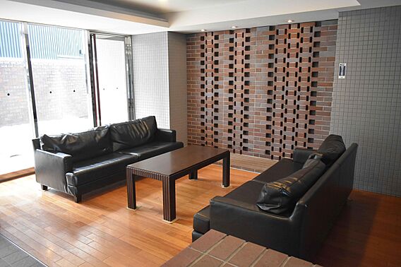 エントランスホ...