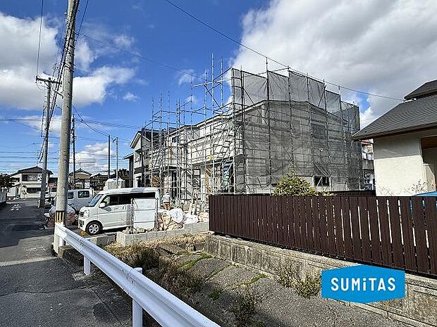 南西面道路は幅員約3.8m